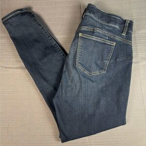 Torrid Bombshell Skinny Jeans Dark Wash Premium Stretch #FeelTheFit Size 14R